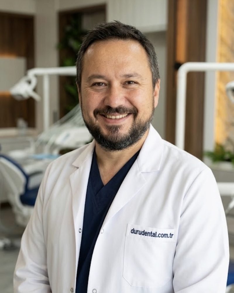 Tarsus diş hekimi Dr. Hasan Çağrıhan Ermeydan, Durudental kliniğinde